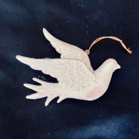 Pigeon Christmas Ornament - Picture 2 of 3